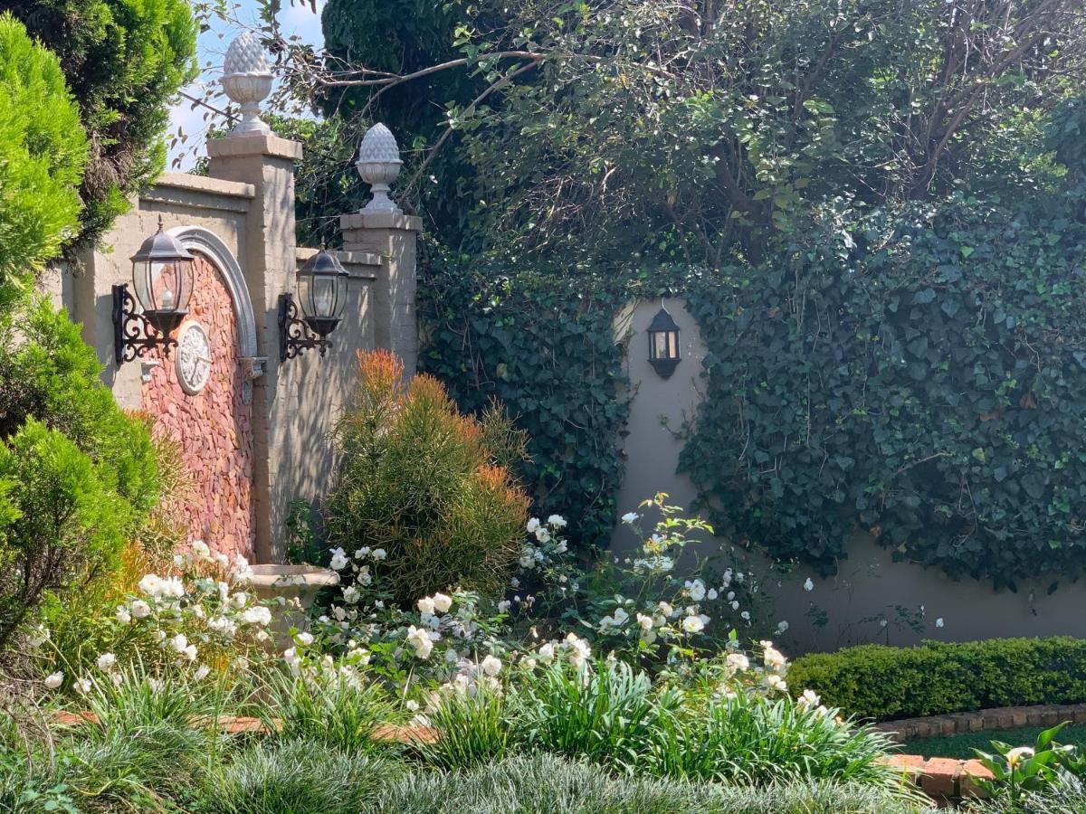 Villa Lugano Guesthouse Johannesburg Kültér fotó